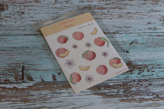 Stickerbogen im A6-Format mit handgemalten Pfirsich-Motiven – liebevoll illustriert auf weißem Hintergrund.